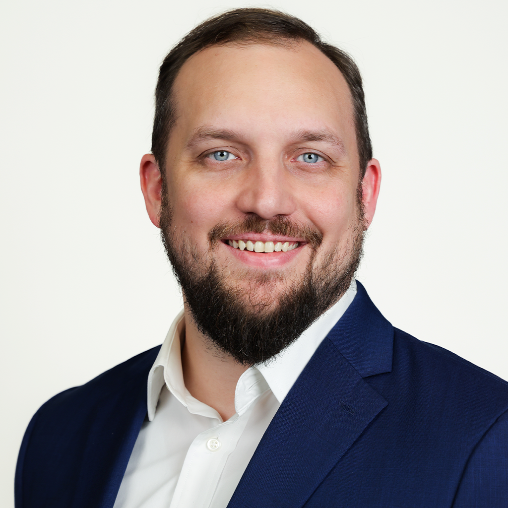 Dan Cousar headshot