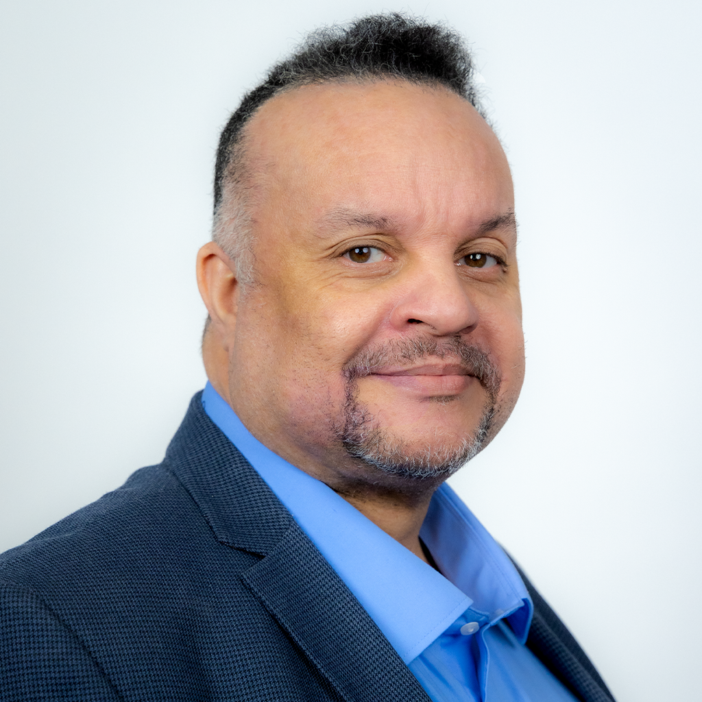 Julian Daniel headshot