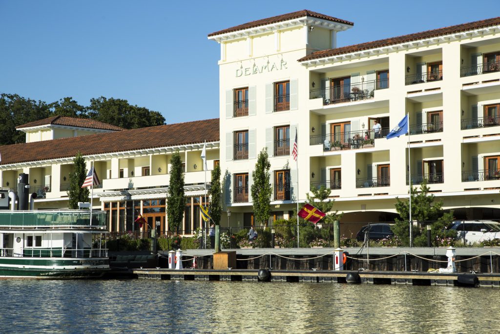 Delamar Greenwich Harbor