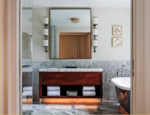 bathroom in Wall Street Hotel