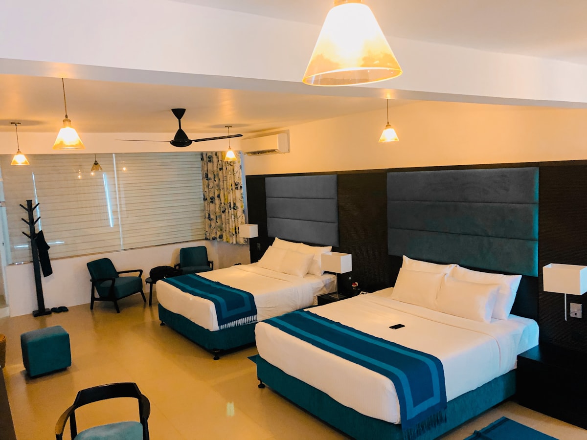 Hotel TV programming and entertainment