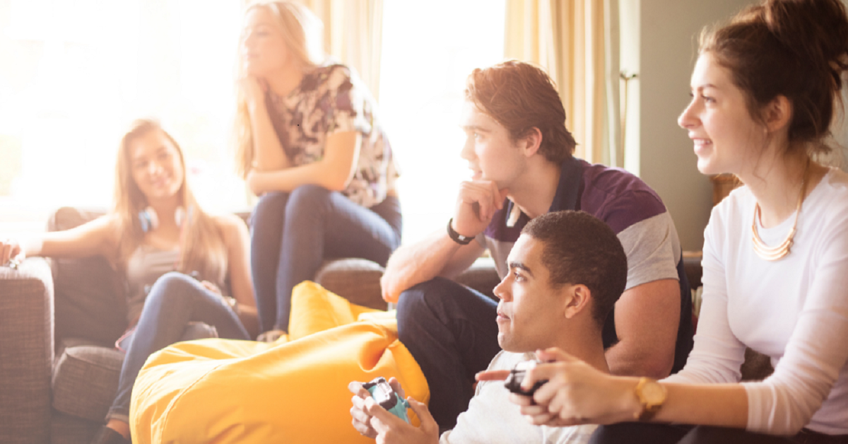 students playing video game