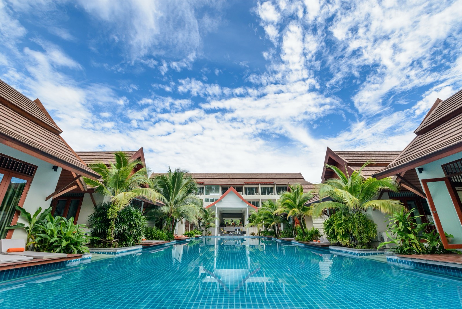 Harbor Pointe Resort & Spa property cover